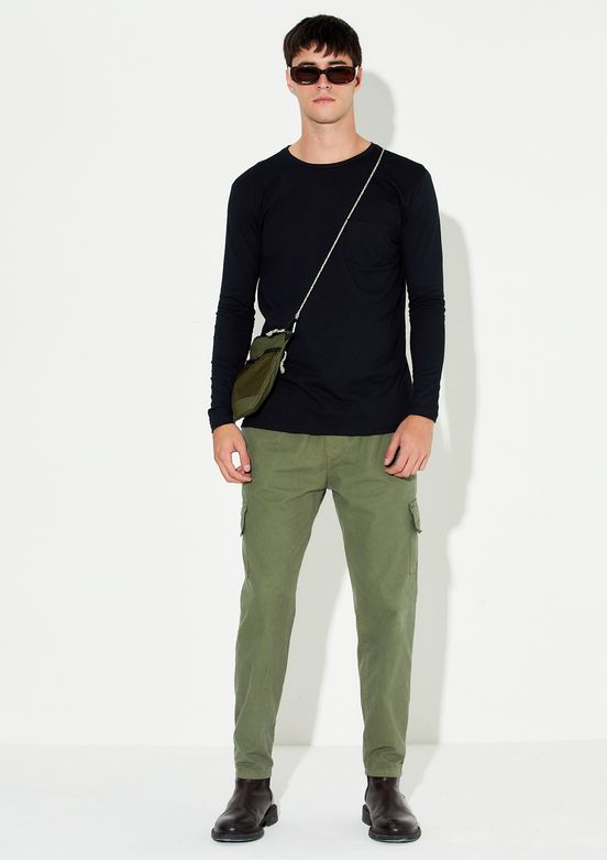 REMERA-CON-BOLSILLO